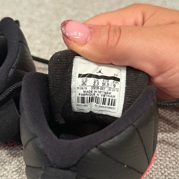 Jordan Baby Crib Shoes - Picture 7 of 8